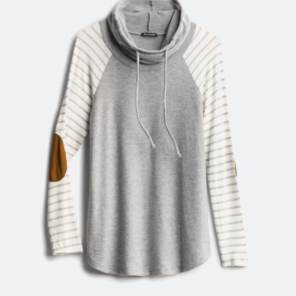 Pink Clover Gray Striped Women's Sweater size small. In great preloved condition